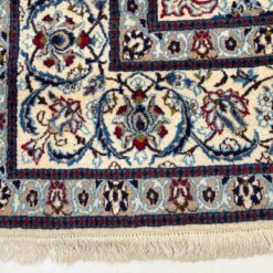 Vilnonis rankų darbo kilimas “Nain” 321x202x1 cm