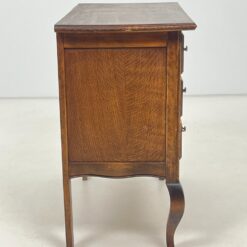 Ąžuolinė trijų stalčių komoda 42x79x77 cm