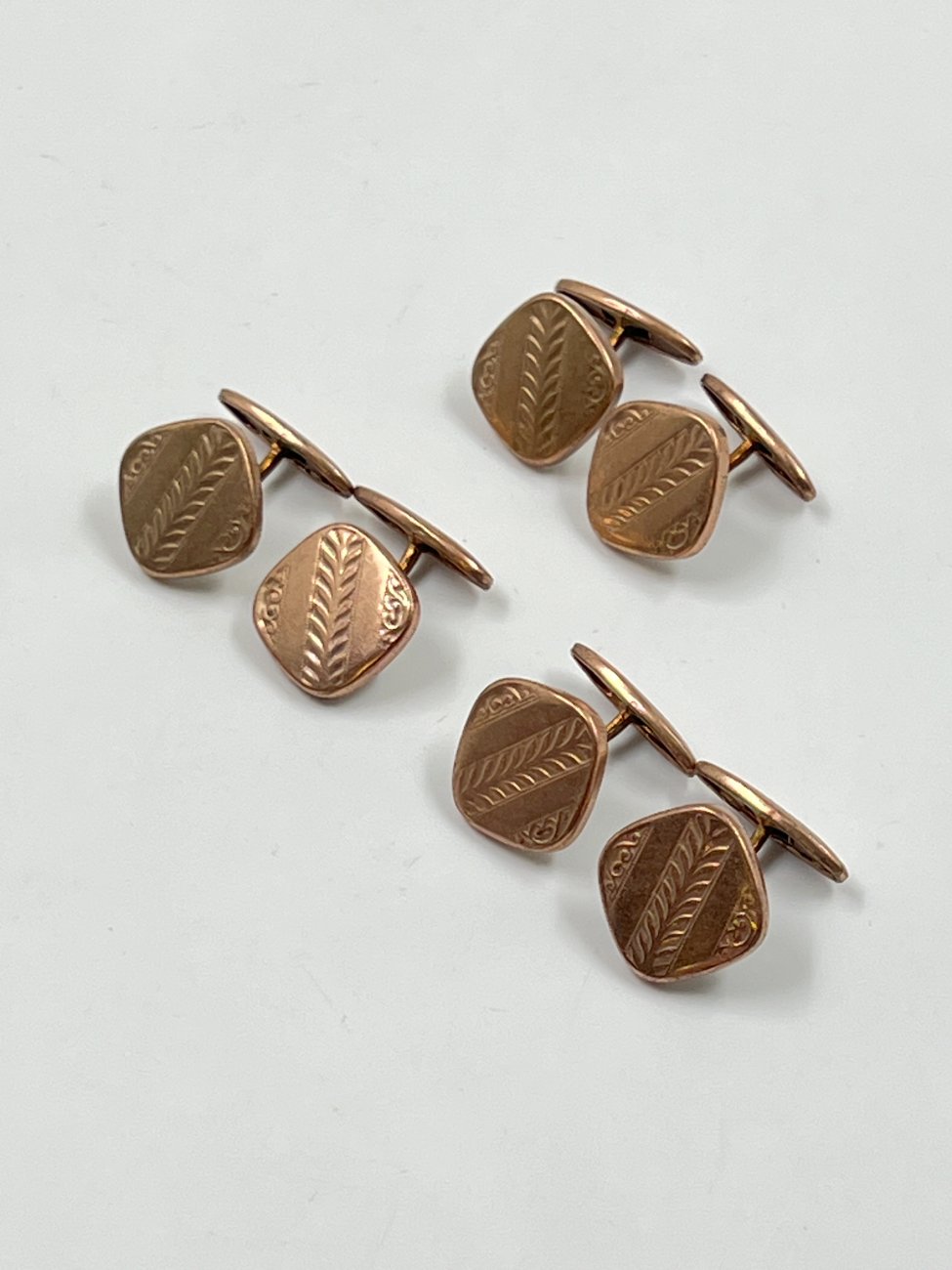 HC2565-kiti-papuosalai-8 Varinės sąsagos 2 vnt. Komplektas 2x1x2 cm