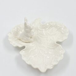 Porcelianinė dekoratyvinė lėkštė su kiškiu “Royal” 19x21x8 cm