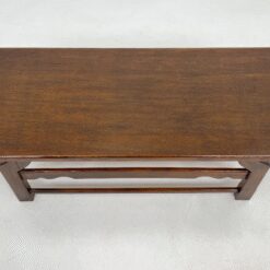 Ąžuolinis stačiakampio formos staliukas 57x122x45 cm