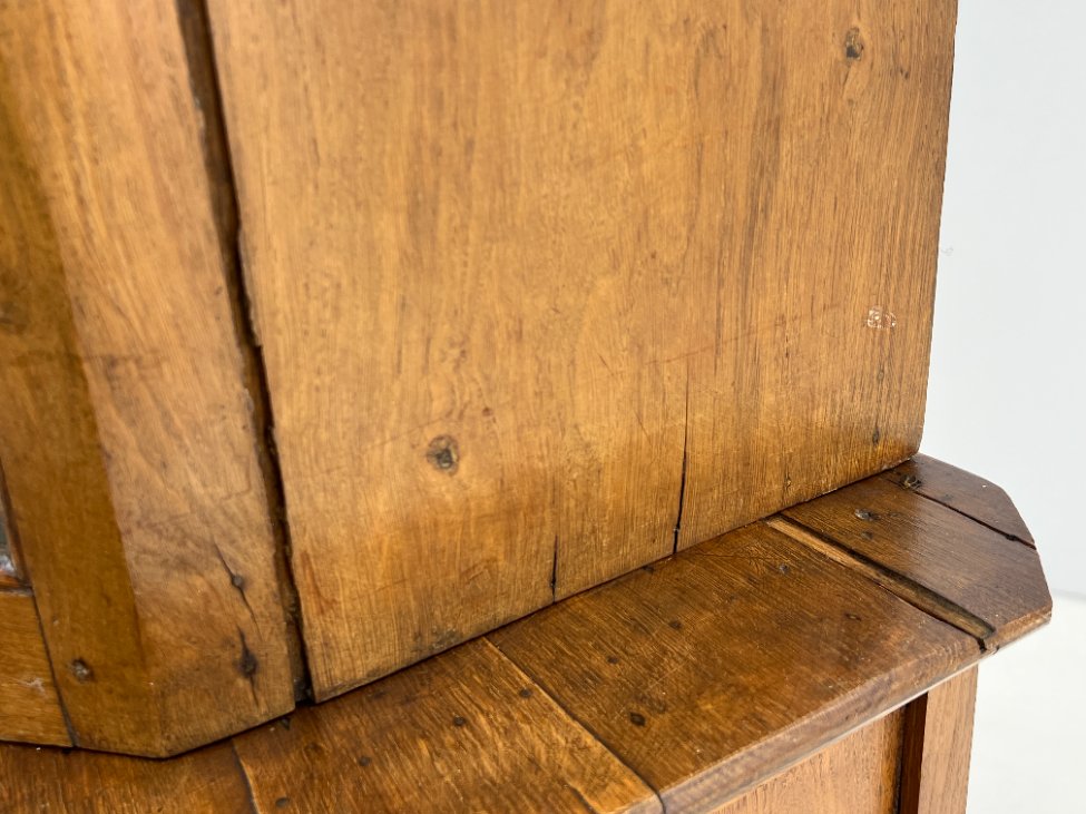 DL0156-bufetai-12 Senovinis, ąžuolinis bufetas 51x121x240 cm