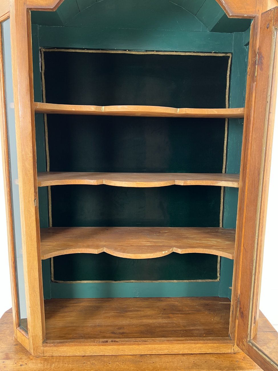 DL0156-bufetai-6 Senovinis, ąžuolinis bufetas 51x121x240 cm