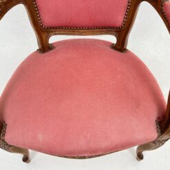 Rokoko stiliaus riešutmedžio krėsliukas 60x58x90 cm, 46 cm