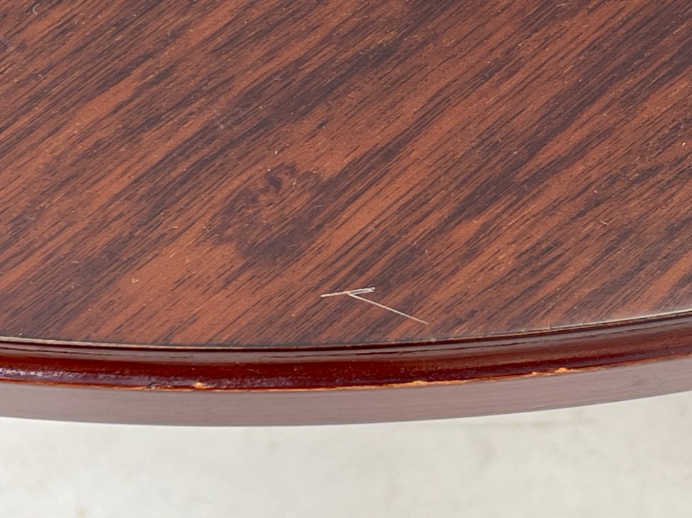 DL0168-stalai-7 Raudonmedžio staliukas 98x98x51 cm