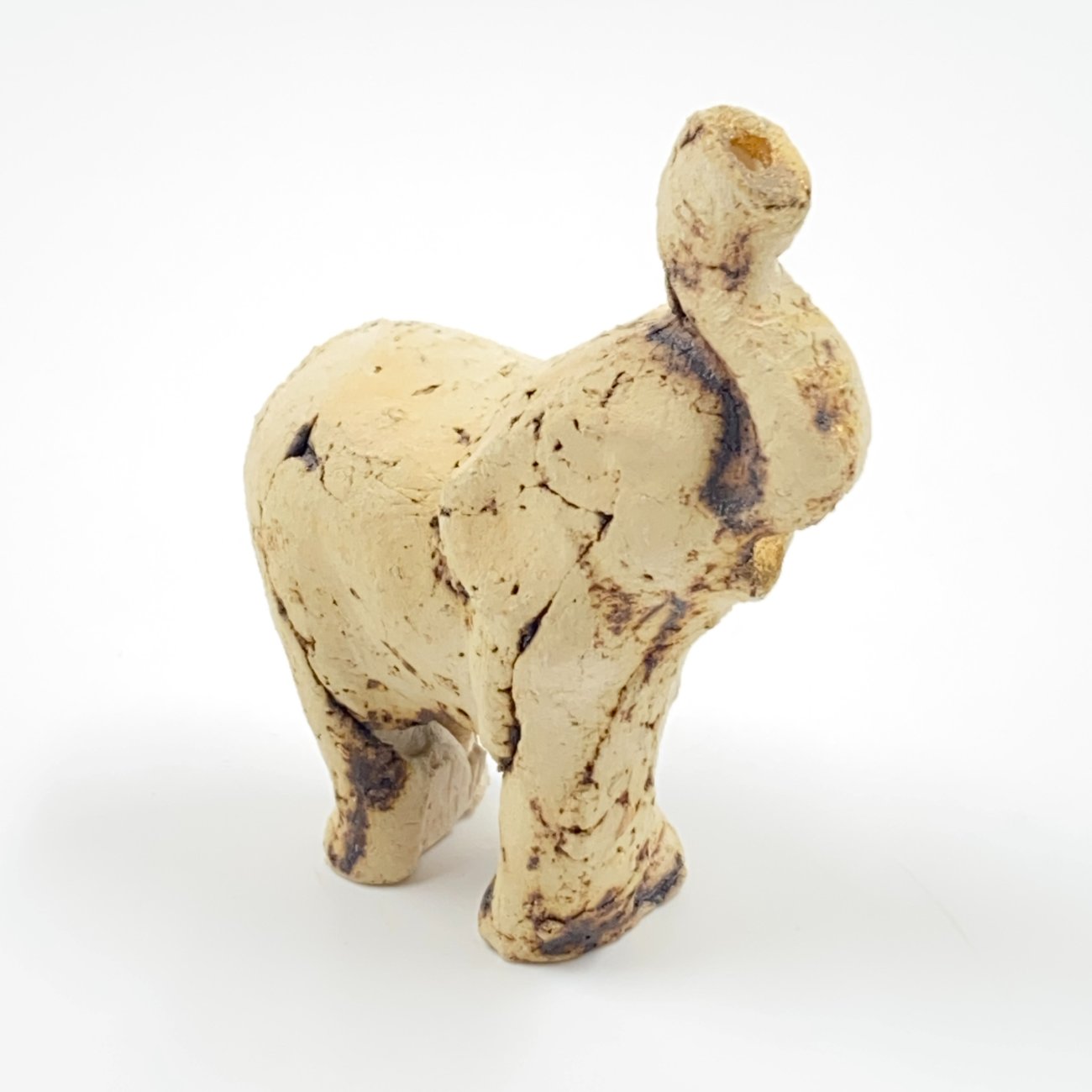 DL0189-keramikines-skulpturos-0 Keramikinė drambliuko statula 7×3.5×8.5 cm