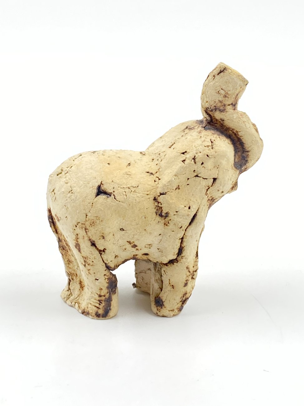 DL0189-keramikines-skulpturos-3 Keramikinė drambliuko statula 7×3.5×8.5 cm