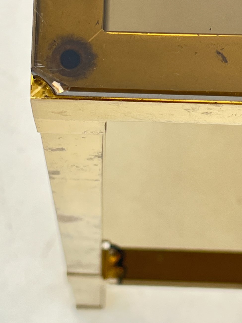 DL0190-stalai-10 Tamsinto stiklo staliukas 50x50x50 cm