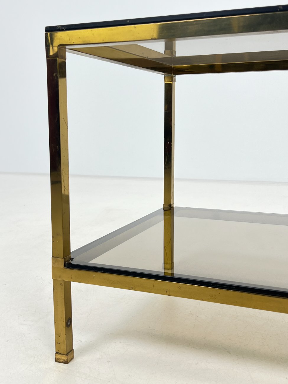 DL0190-stalai-5 Tamsinto stiklo staliukas 50x50x50 cm