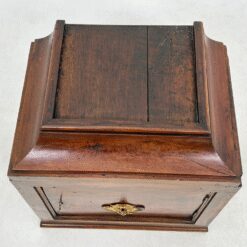 Pastatoma ąžuolinė spintelė 36x51x52,5 cm