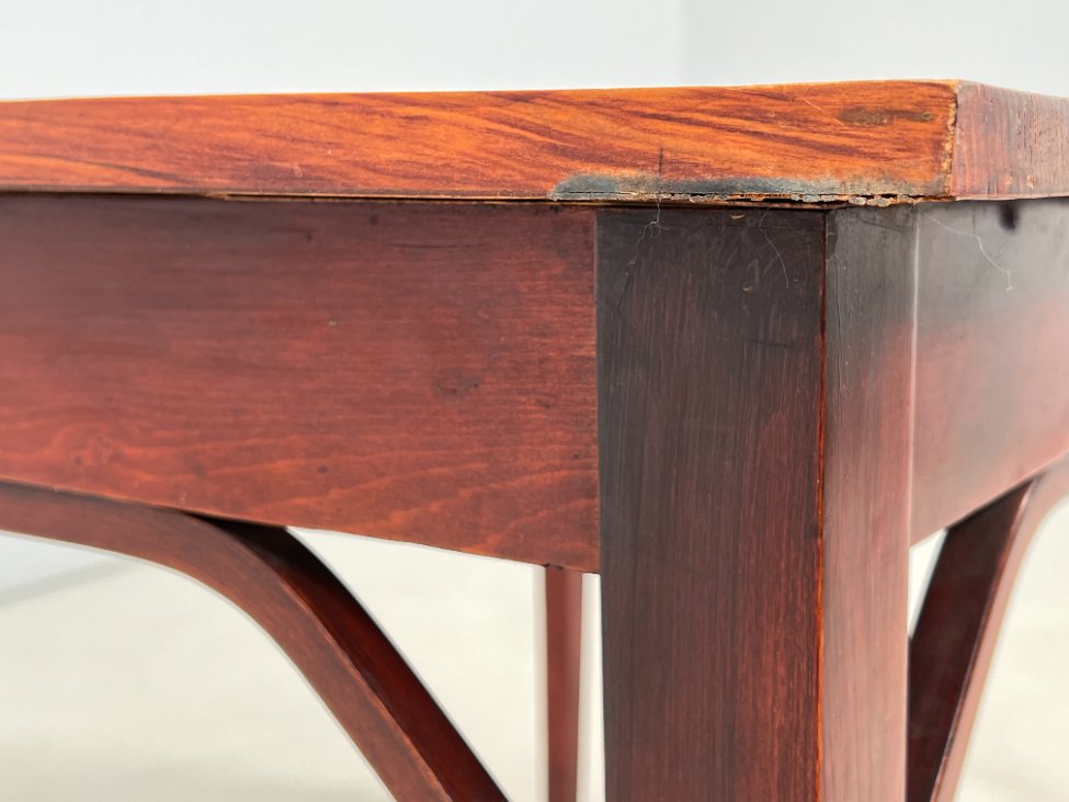 DL0210-stalai-11 Medinis valgomojo stalas 87x121x78 cm