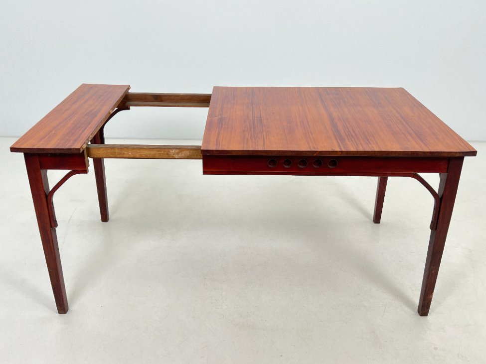 DL0210-stalai-7 Medinis valgomojo stalas 87x121x78 cm