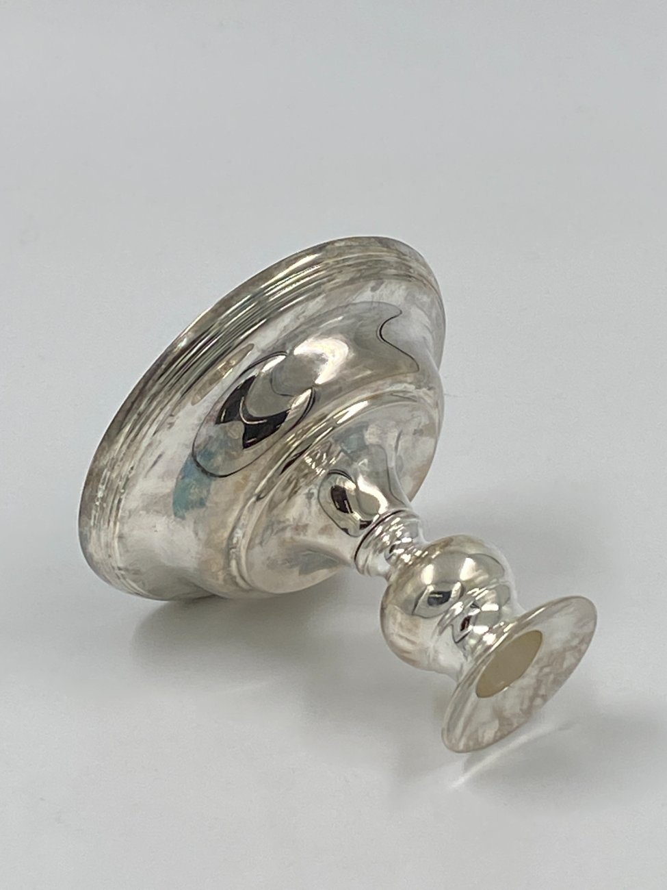 DL0232-zvakides-6 Sidabruota žvakidė 13x13x11 cm