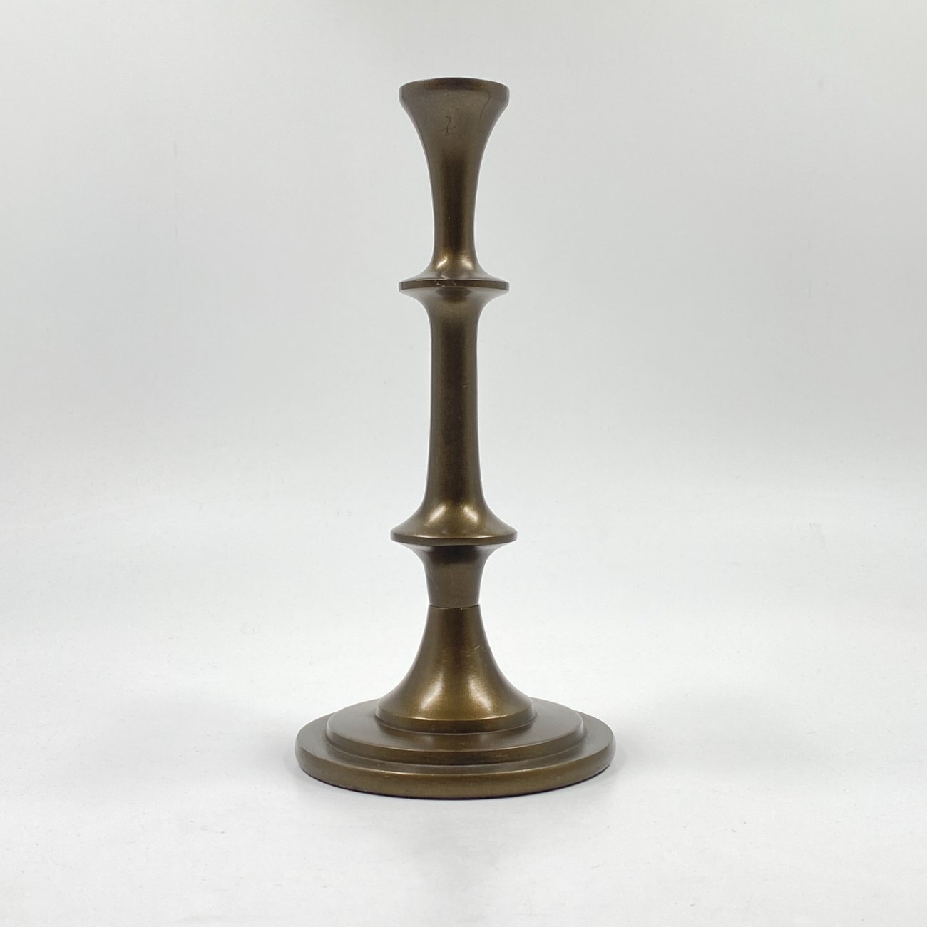 DL0235-zvakides-0 Metalinė žvakidė 12,5×12,5×26 cm