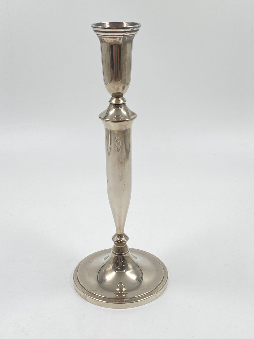 DL0236-zvakides-1 Sidabruota žvakidė 11,5×11,5×29 cm