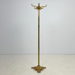 Pastatoma žalvarinė kabykla 39x39x165 cm