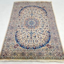 "Nain" vilnonis kilimas 303x192x1 cm