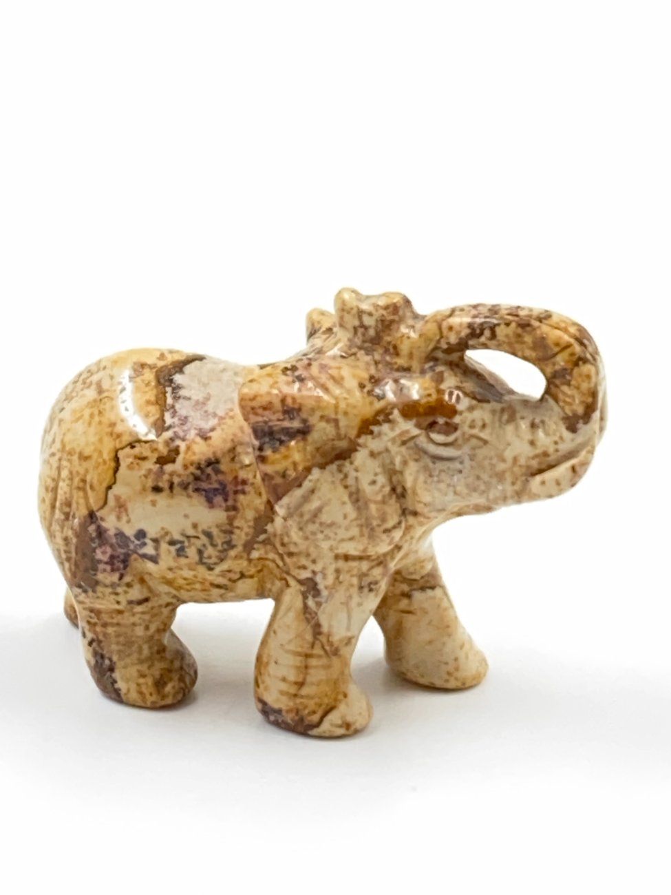 E0952-kitokios-skulpturos-1 Dramblio statula iš marmuro 1,5×4,5×4 cm