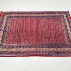 Vilnonis rankų darbo “Sarouk” kilimas 253x169x1 cm