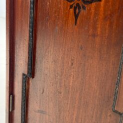 Nedideli pušies ir raudonmedžio bufetai 2 vnt. komplektas 51x40x150 cm