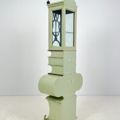 Art nouveau medinė indauja su stalčiais, raitytomis detalėmis 33x71x203 cm