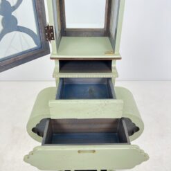 Art nouveau medinė indauja su stalčiais, raitytomis detalėmis 33x71x203 cm