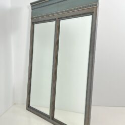 Dvigubas veidrodis sendintame mediniame rėme 6×139,5×174,5 cm