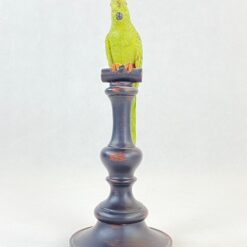 Polirezino statula “Žalia papūga ant stovo” 10x10x26 cm