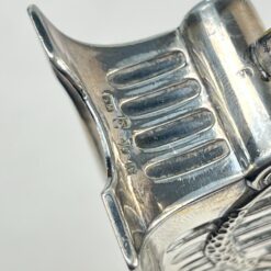 Sidabruoto metalo stovo ir 6 vnt. kamščių komplektas 5x24x16,5 cm