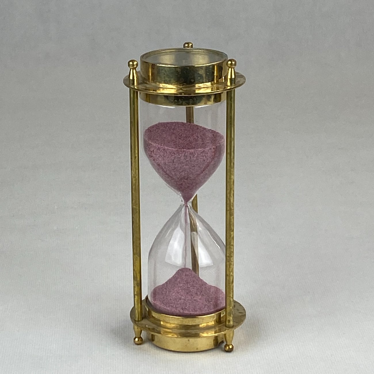 DL0359-laikrodziai-1 Žalvarinis 5 min smėlio laikrodis su kompasu 7x7x17 cm