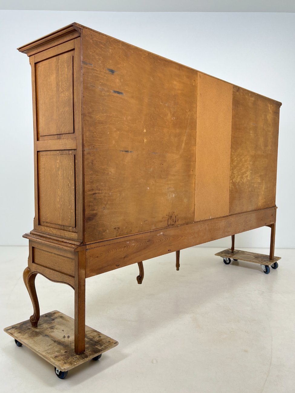 DM0010-komodos-14 Ilga ąžuolinė penkių durų ir penkių stalčių komoda 58x253x158 cm