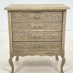 Provanso stiliaus medinė keturių stalčių komoda 43x63x72 cm