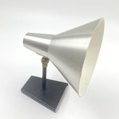 Metalinis reguliuojamas “Anvia” sieninis šviestuvas 19(+8)x16x14(+7) cm