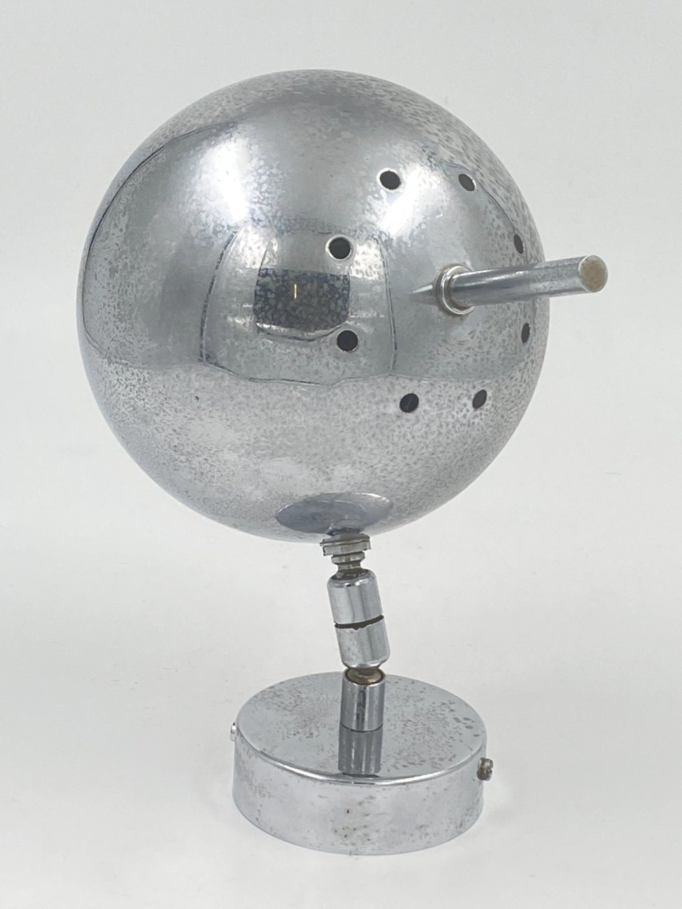 DM0057-sieniniai-sviestuvai-6 Vintažinis chromuotas reguliuojamas sieninis šviestuvas 24×15(+6)x21 cm