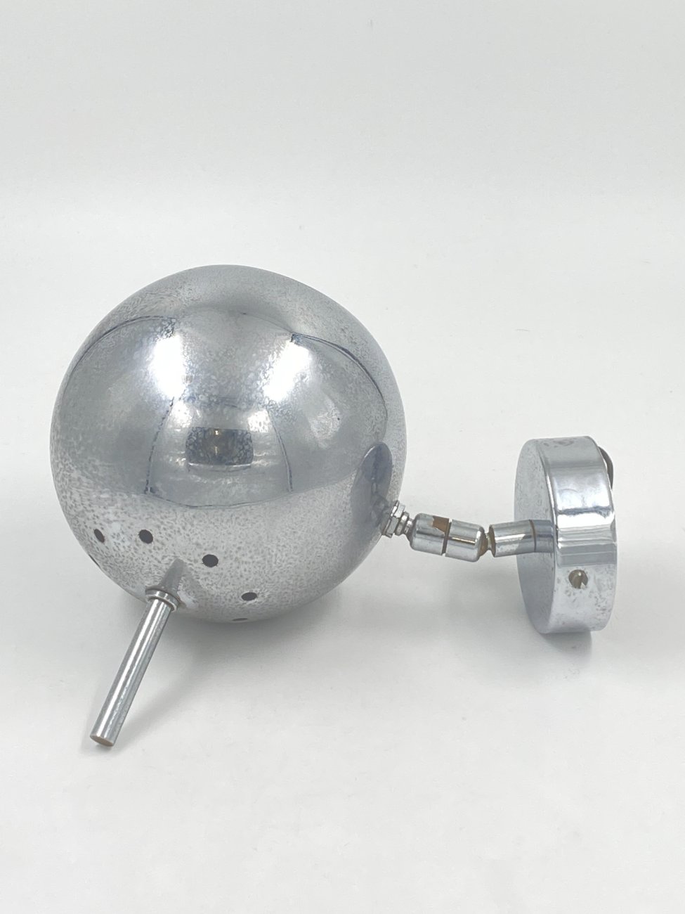 DM0057-sieniniai-sviestuvai-7 Vintažinis chromuotas reguliuojamas sieninis šviestuvas 24×15(+6)x21 cm