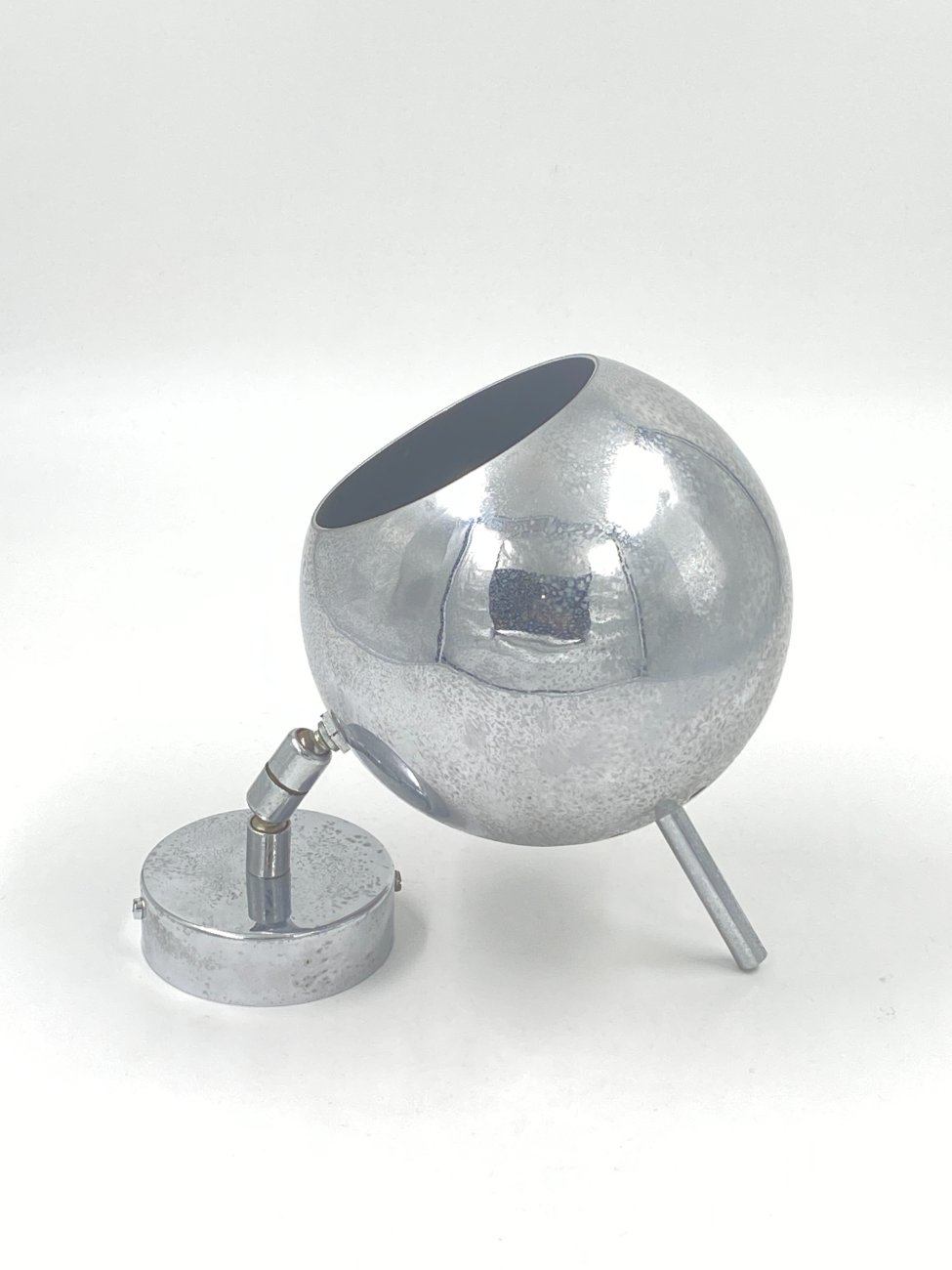 DM0057-sieniniai-sviestuvai-8 Vintažinis chromuotas reguliuojamas sieninis šviestuvas 24×15(+6)x21 cm