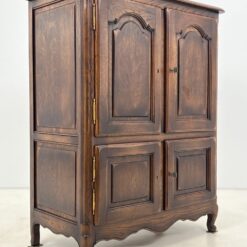 Ąžuolo masyvo keturių durų komoda 51x100x126 cm