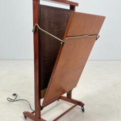 Kelnių lygintuvas “Reguitti” 32x44x89 cm