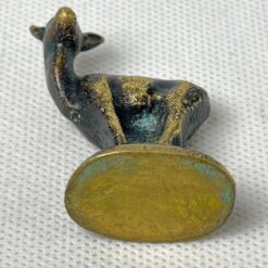 Žalvarinė elniuko statulėlė 2,5×3,5×4,5 cm