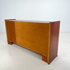 Vintažinė medžio plokštės trijų durų ir trijų stalčių komoda 45x185x93,5 cm