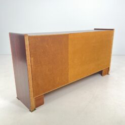 Vintažinė medžio plokštės trijų durų ir trijų stalčių komoda 45x185x93,5 cm