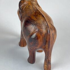 Medinė dramblio statulėlė 3x7x6 cm