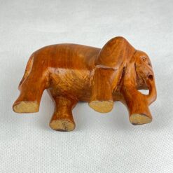 Medinė dramblio statula 4,5x11x7,5 cm