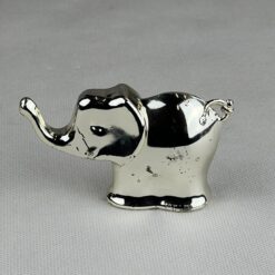 Sidabruoto metalo dramblio statula 2,5x9x5,5 cm