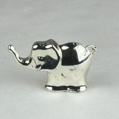 Sidabruoto metalo dramblio statula 2,5x9x5,5 cm