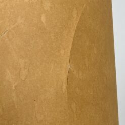 Ąžuolinis pastatomas šviestuvas kreminės spalvos gaubtu 49x49x177 cm