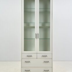 Baltos spalvos medžio plokštės bufetas 36x72x194 cm