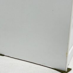 Baltos spalvos medžio plokštės bufetas 36x72x194 cm