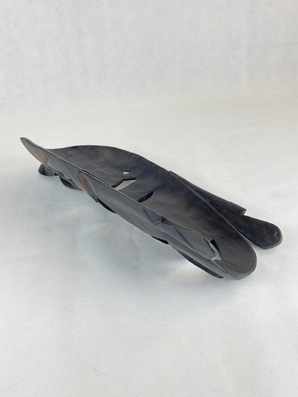 HN0153-interjero-ir-apdailos-detales-7 Medinė afrikietiška kaukė 9×21,5×50 cm