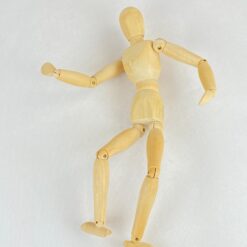 Medinė statula – dailininko manekenas 5x8x31 cm